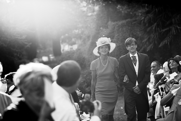 Anne-Sophie & Maxime (l'entrée du marié) © Jean-Louis Brun