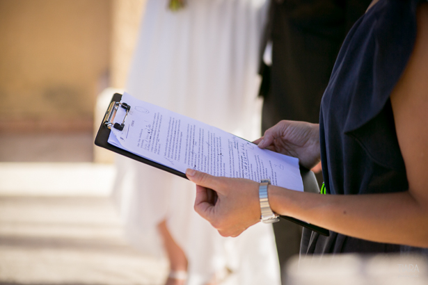 Julie & Pascal, les notes de l'officiante © Fanny Tiara Photographie