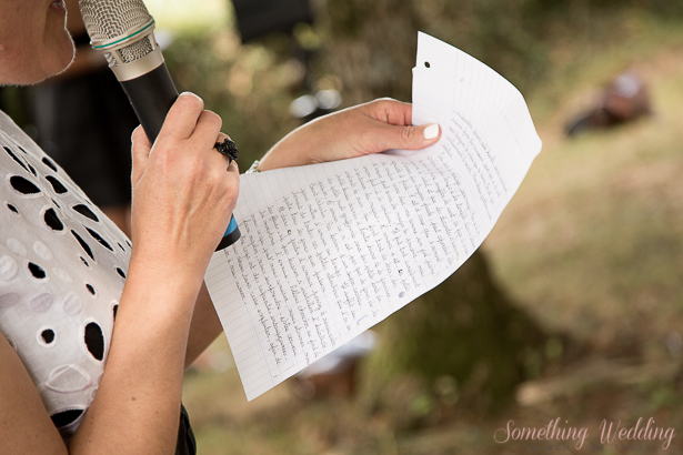 Roxanne & Guillaume (discours) © Something Wedding